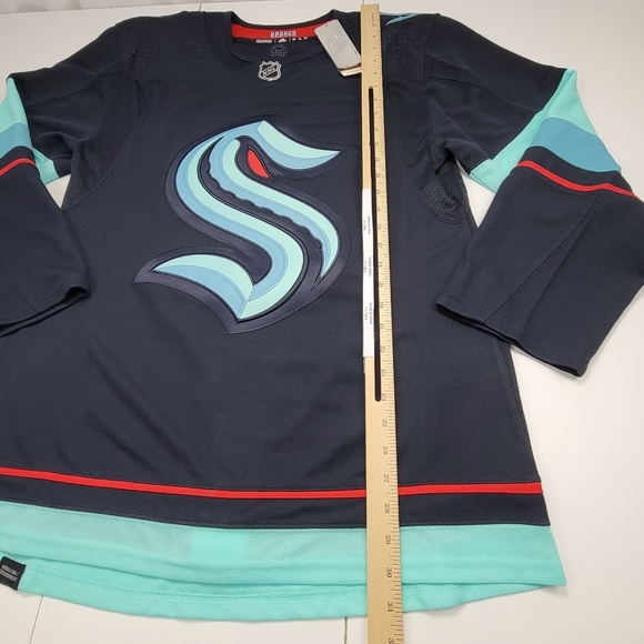 Adidas Men's Seattle Kraken Home Authentic Jersey Size 46 MSRP $180 NEW W/TAGS - Picture 10 of 11